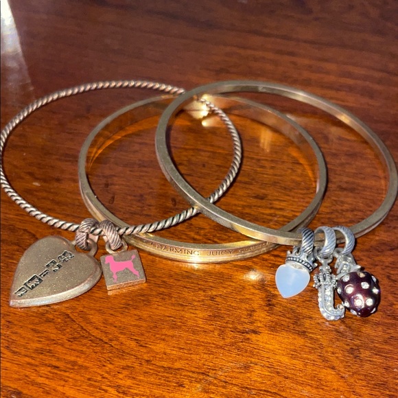Juicy Couture Jewelry - Juicy Couture Gold Tone Charm Bangle Set